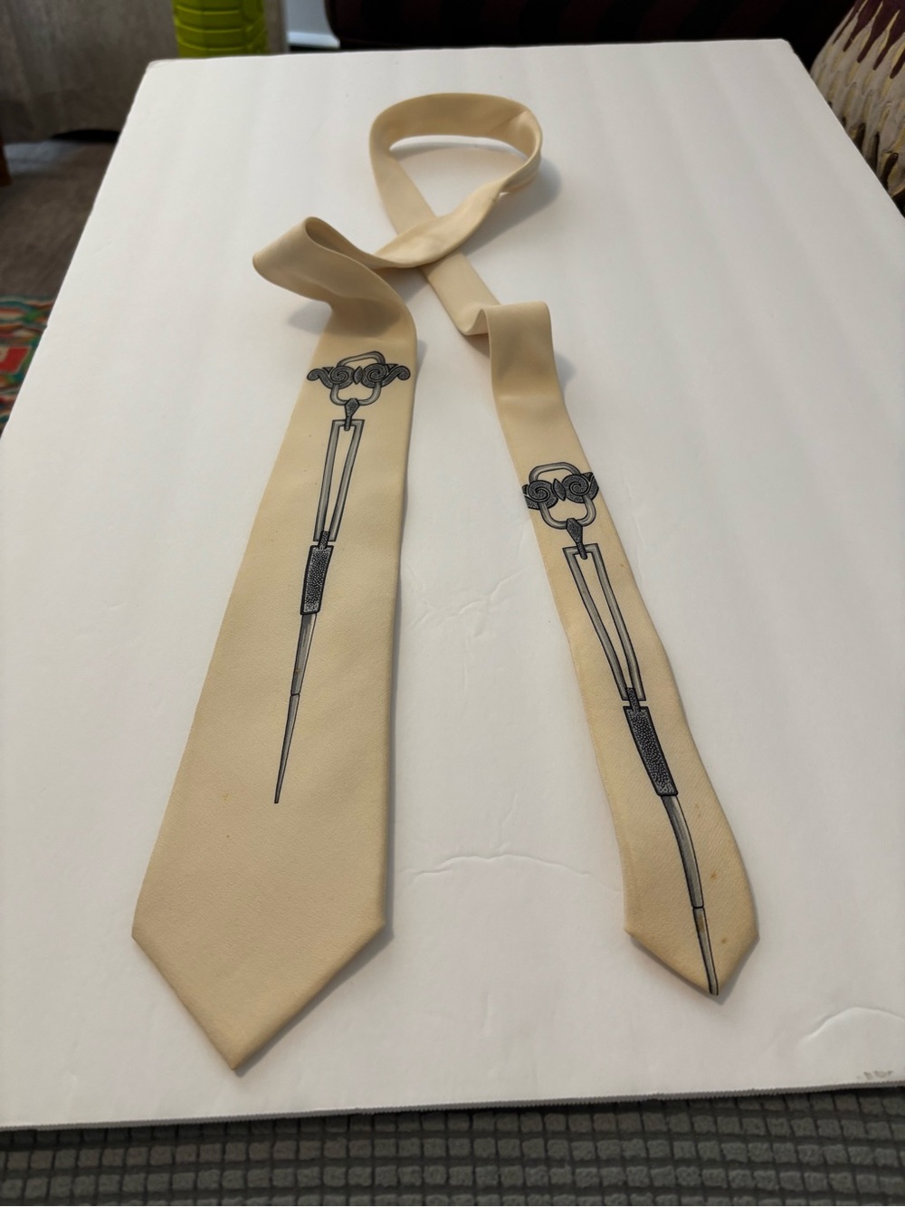 Cream Men's Necktie with Subtle Tool Motif